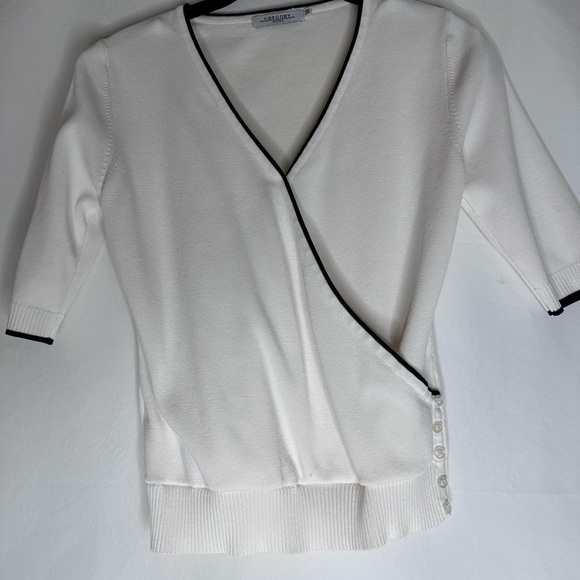 Gregory Blouse - Picture 2 of 7